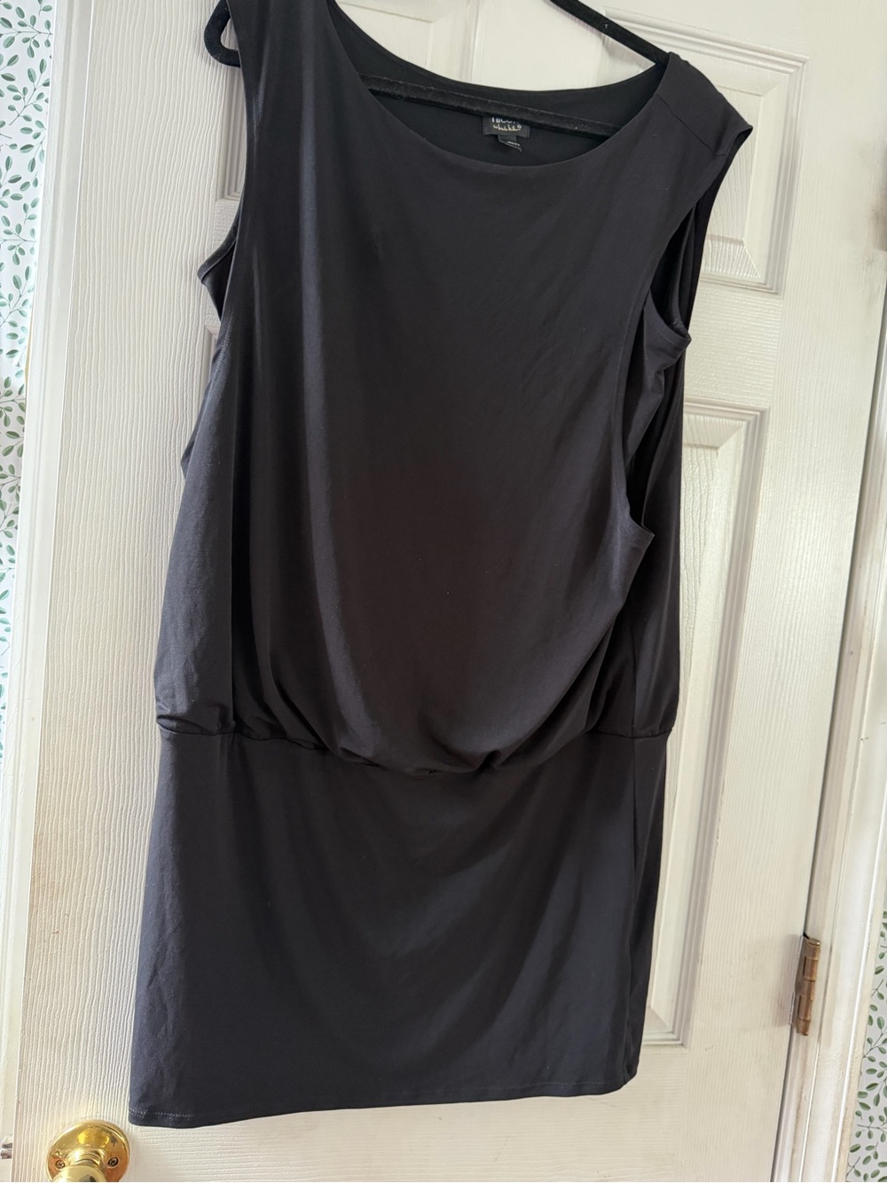 Nicole Black Classic Sleeveless Top